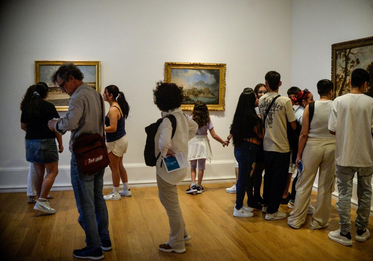 Visitantes del Bellas Artes en el Día de los Museos.